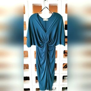Moda midi dress size med